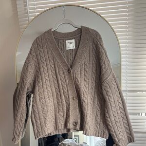 Abercrombie & Fitch Taupe Cable Cardigan